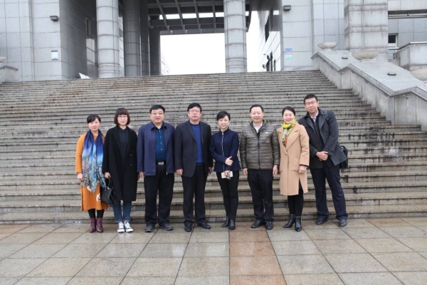 中央电视台著名主持人彭坤参加太阳官网传媒文化节